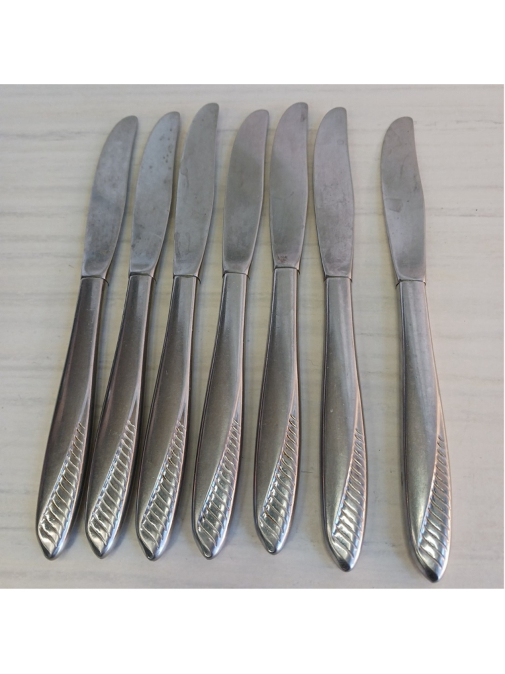 Oneida Wm A Rogers Vista Stainless Butter Knives Set of 7 Vintage